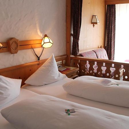 Hotel Sonnenblick Schenkenzell ภายนอก รูปภาพ